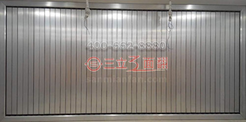 辨別大型三面翻廣告牌制作哪個生產(chǎn)廠家質(zhì)量好？